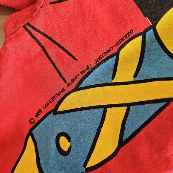 Vintage Asterix 1989 Les Editions Albert Rene Cartoon Graphic Print Costume 5T - Picture 5 of 9